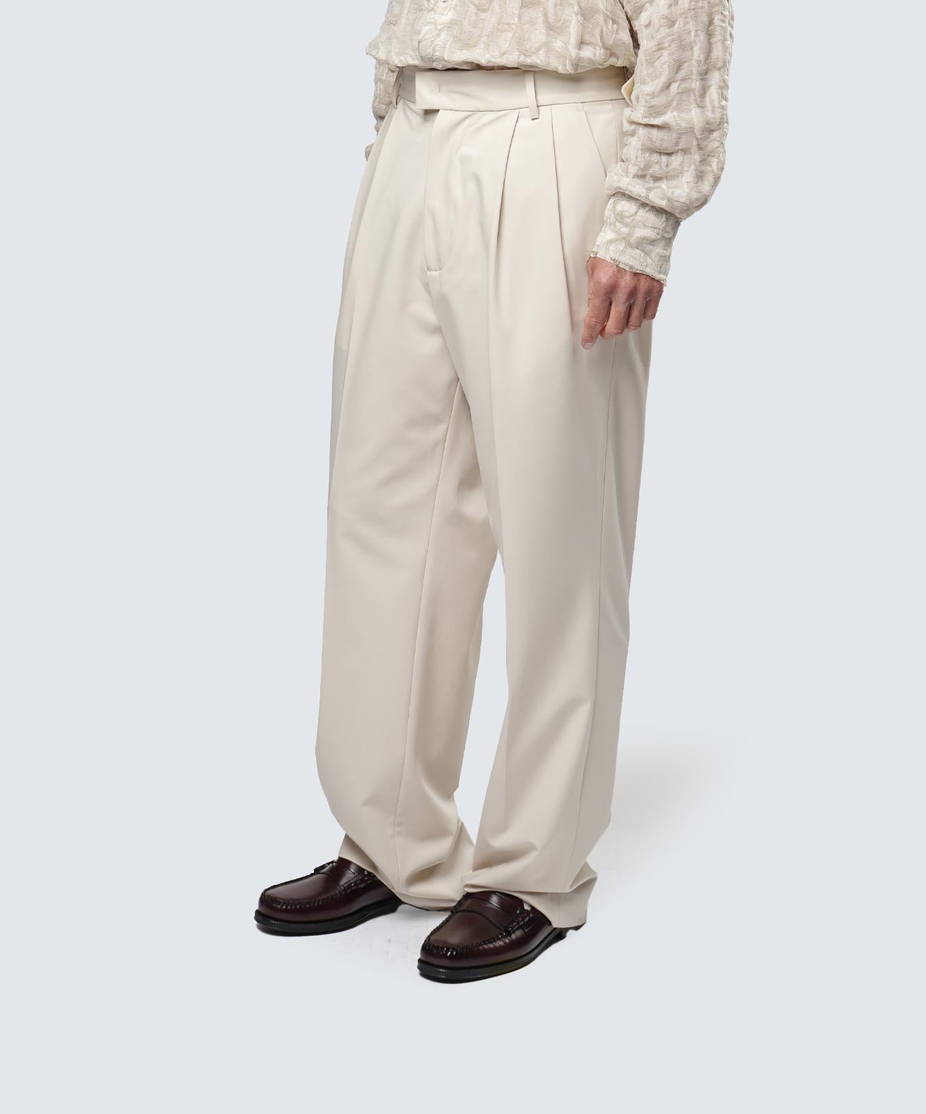 C93 Pantaloni LOOSE SAND PANT